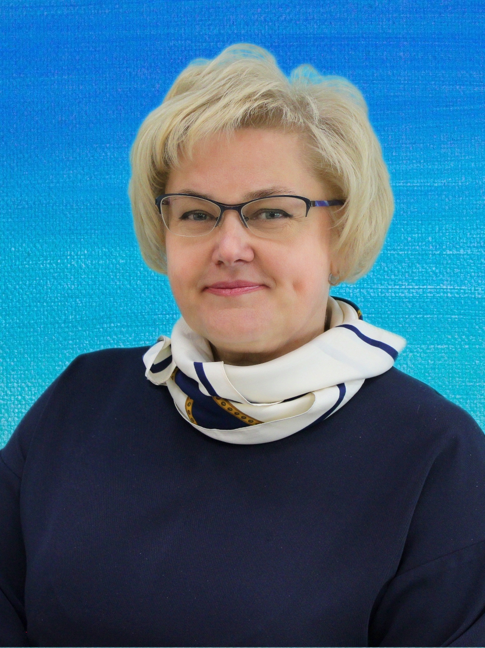 Тихова Светлана Вячеславовна.